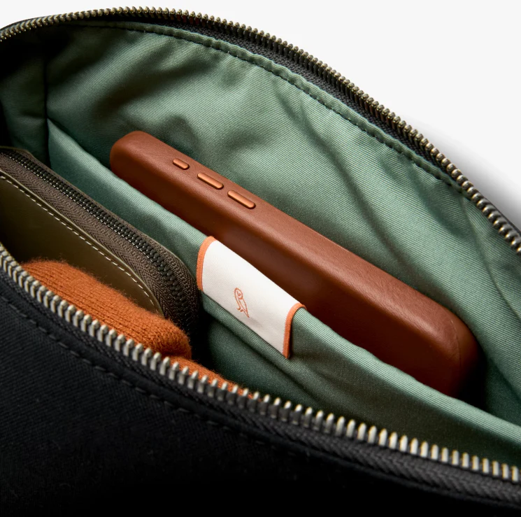 Bellroy Classic Sling 7L - Black - Image 3